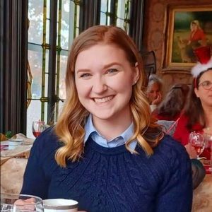 Meet your Posher, Olivia